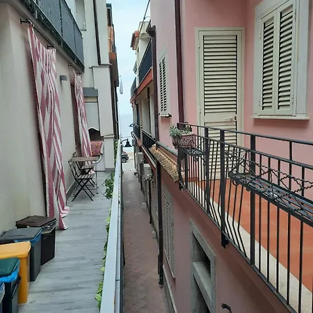 Casa Macalle - - Taormina Letojanni
