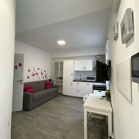 Apartment Casa Macalle - - Taormina Letojanni